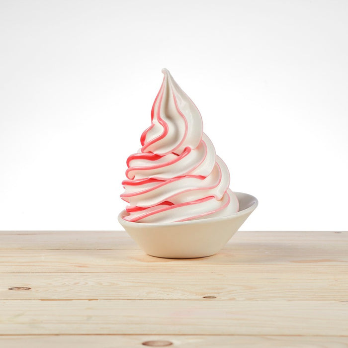 Glace à l’italienne décorée avec sauce fraise Centorighe PreGel.