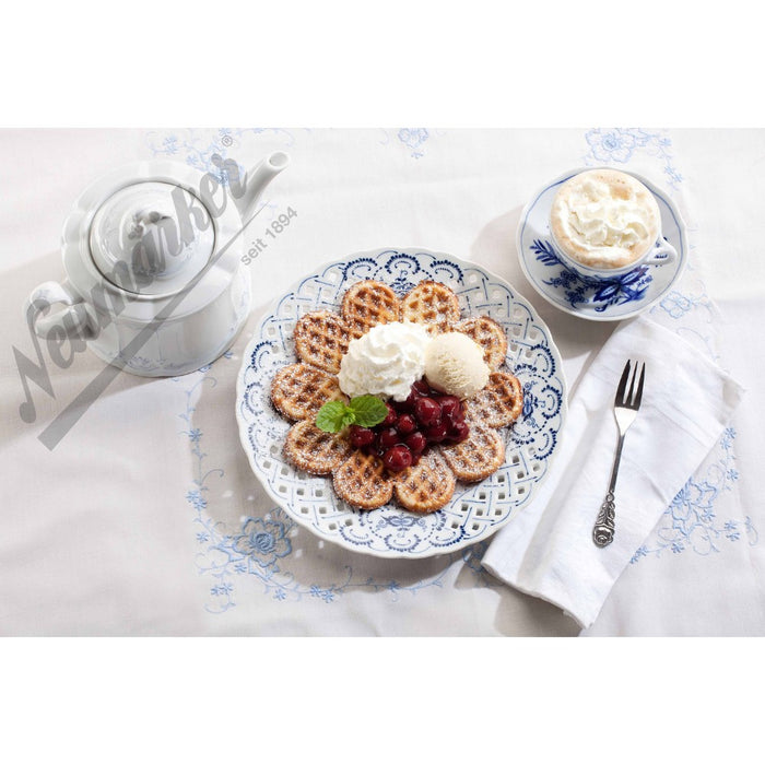Gaufre cœur garnie de chantilly et fruits rouges