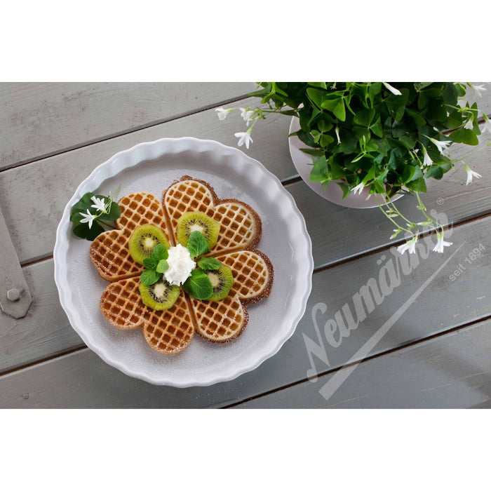 Gaufre Sunny Waffle fourrée avec fruits et chantilly