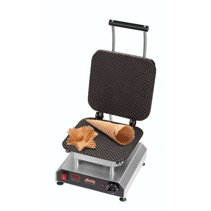Gaufrier professionnel Thermocook avec gaufre pour glace en situation, déjà roulé