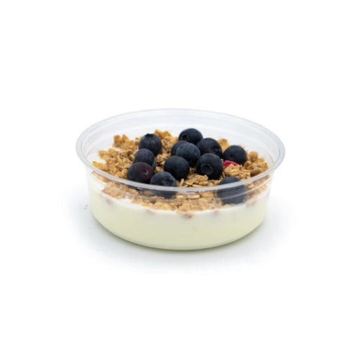 Pot Deli en PET transparent de 225 ml avec couvercle, idéal pour desserts et entrées froides.